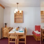 Pierre & Emeraude Aparthotel 3*